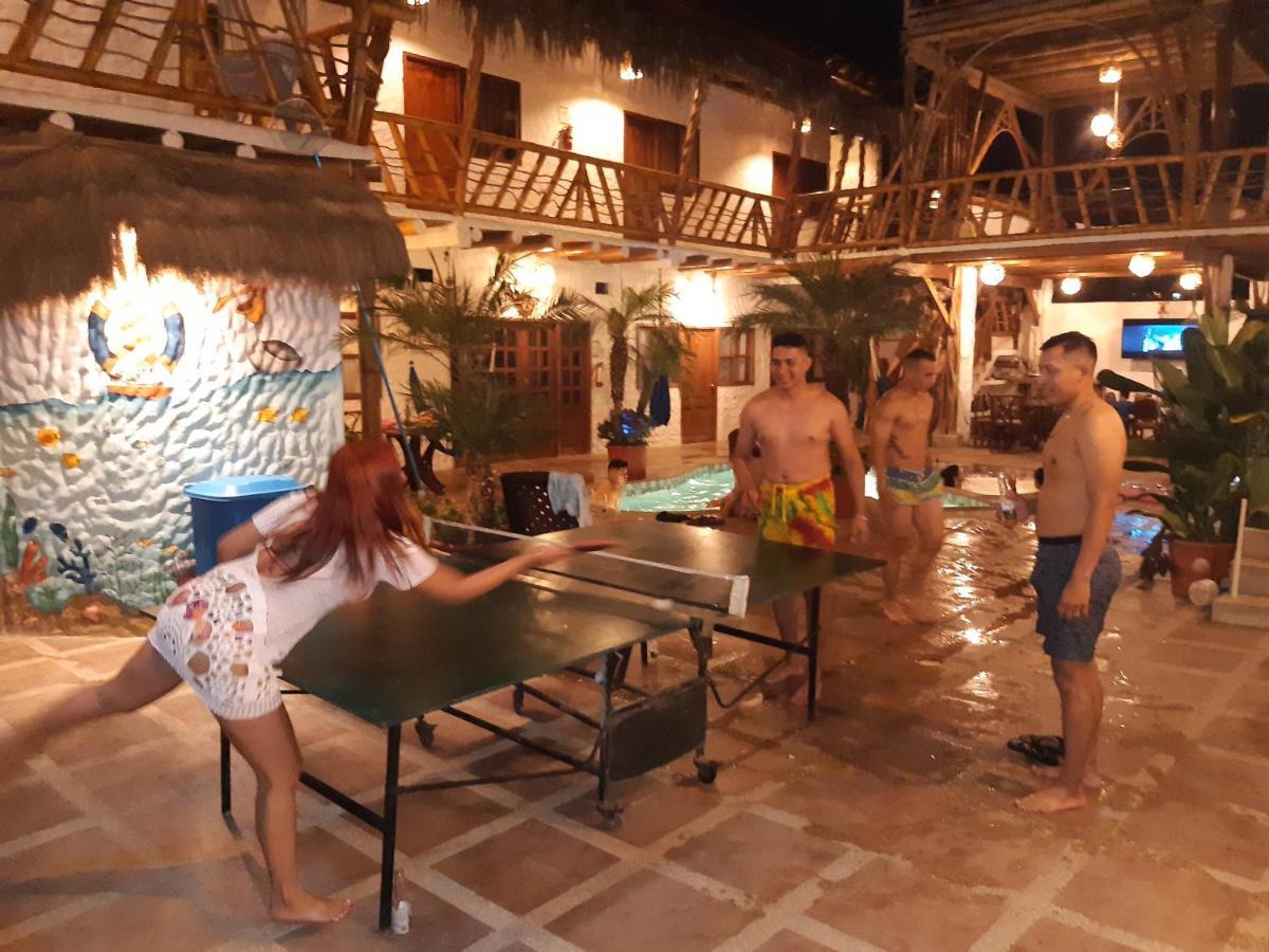 מונטניטה Weekendhostal מראה חיצוני תמונה