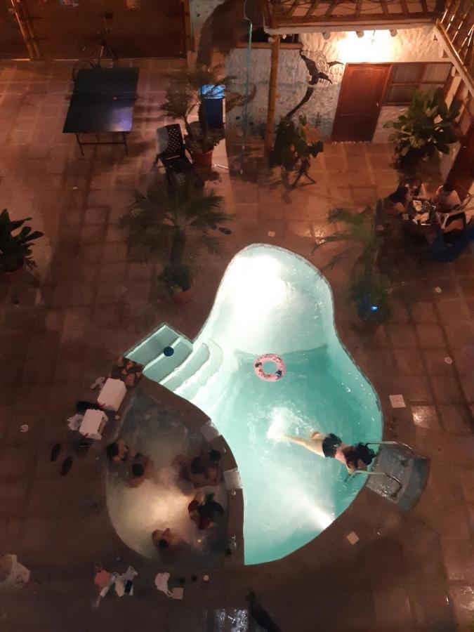 מונטניטה Weekendhostal מראה חיצוני תמונה