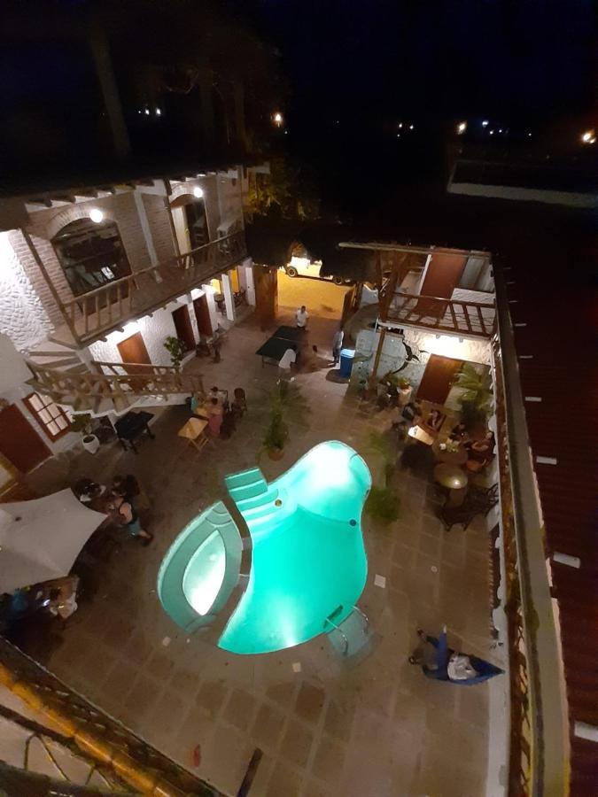 מונטניטה Weekendhostal מראה חיצוני תמונה
