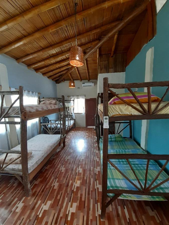 מונטניטה Weekendhostal מראה חיצוני תמונה