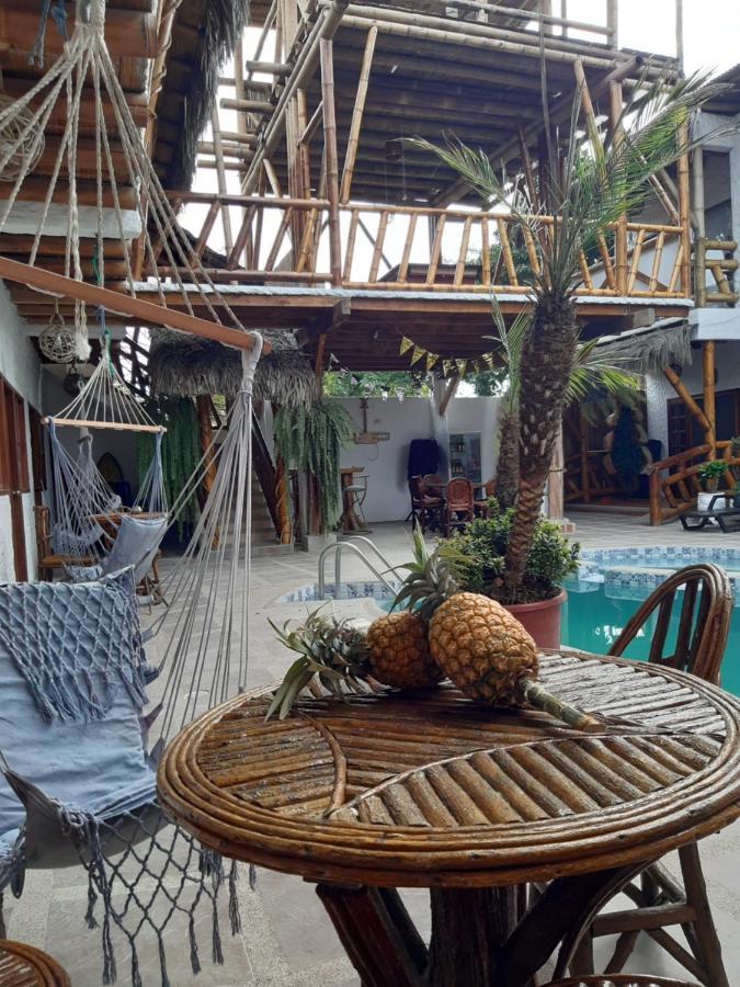 מונטניטה Weekendhostal מראה חיצוני תמונה