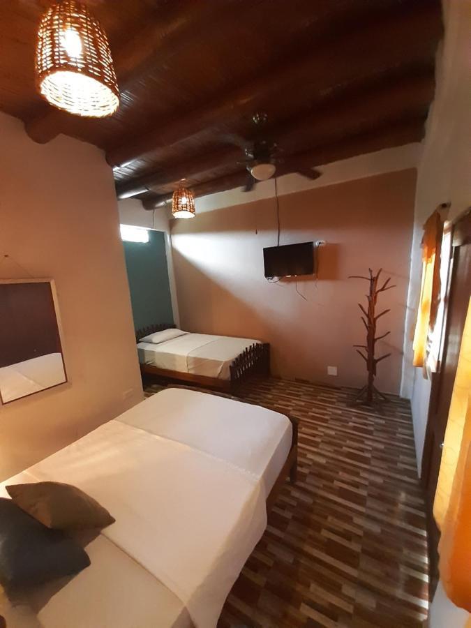 מונטניטה Weekendhostal מראה חיצוני תמונה