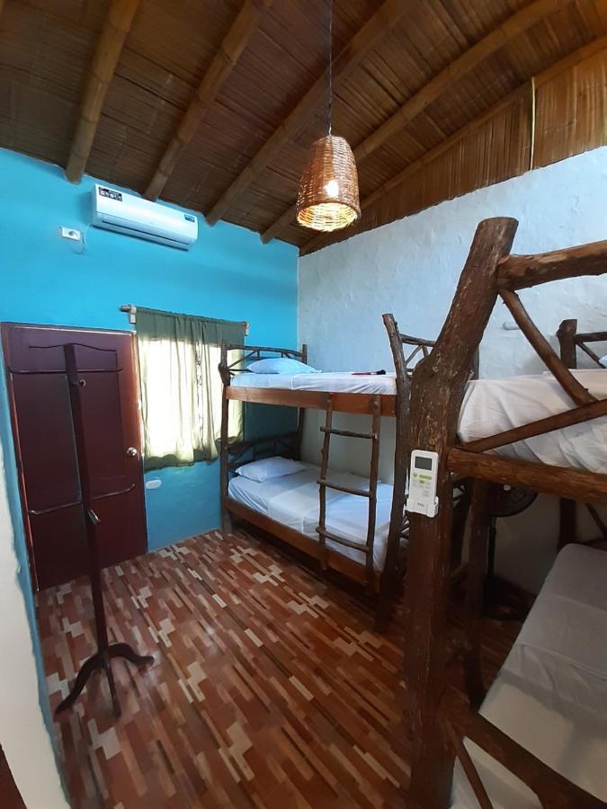 מונטניטה Weekendhostal מראה חיצוני תמונה