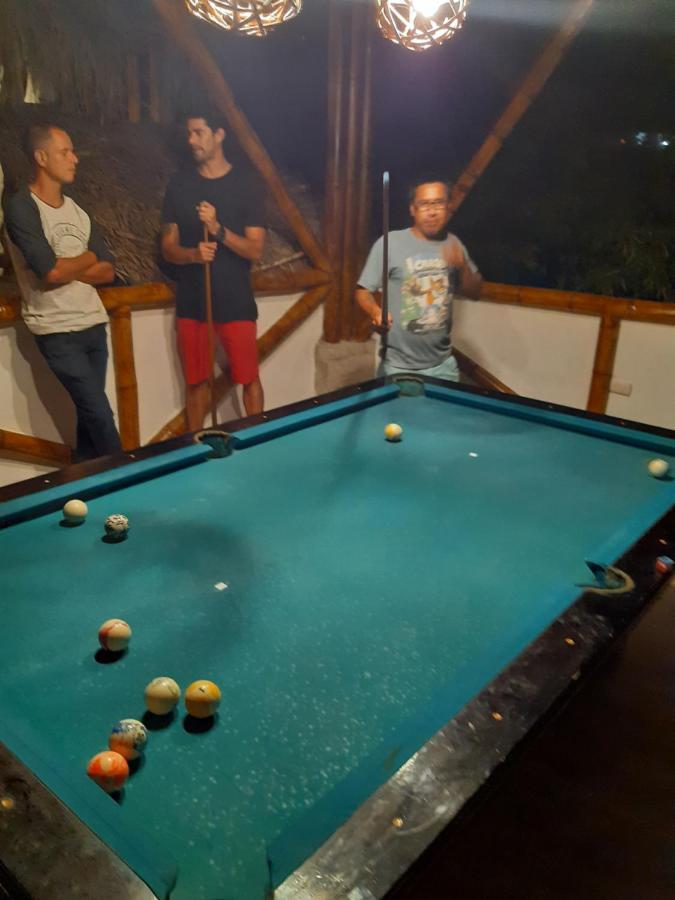 מונטניטה Weekendhostal מראה חיצוני תמונה